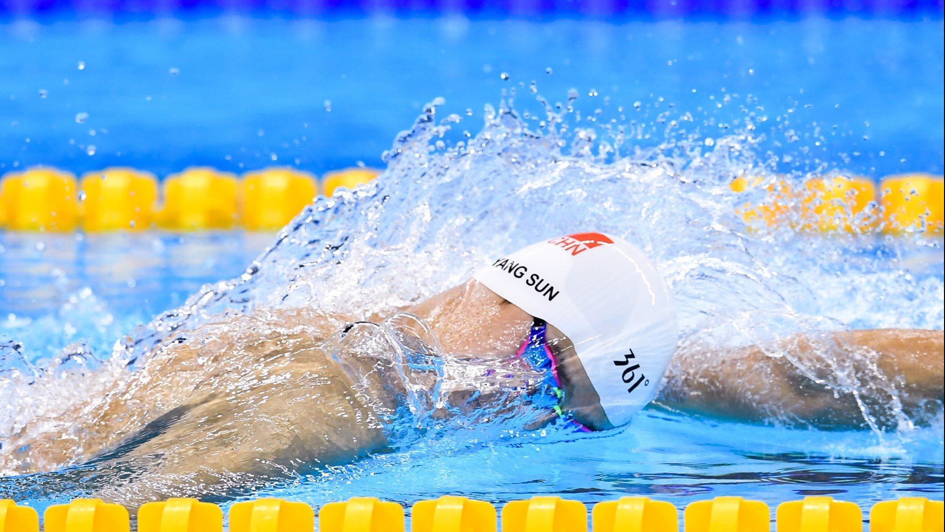 伊萨克爆发，佛罗伦萨强行终结秘鲁的足球神话